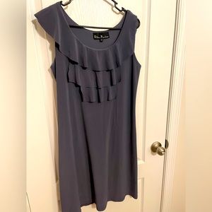 Ellen Parker Women’s Medium gray dress